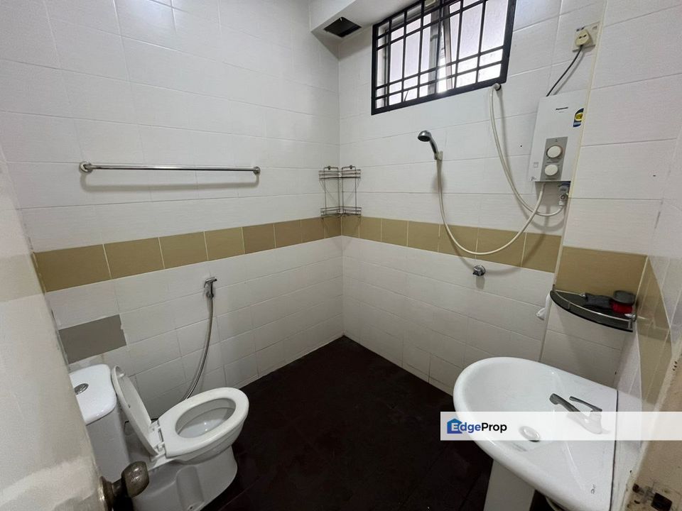 Ehsan Jaya , Johor, Johor Bahru