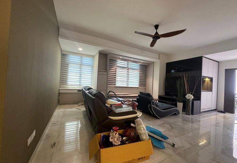 Aloha Tower Condominium