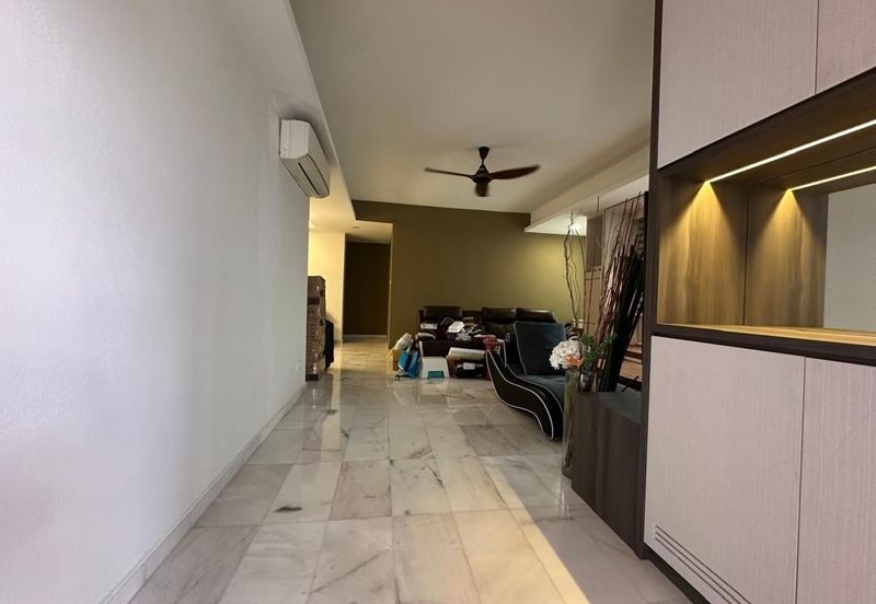 Aloha Tower Condominium