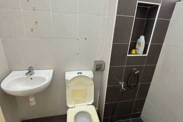 Austin Residence @Taman Mount Austin