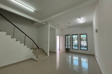 Austin Residence @Taman Mount Austin