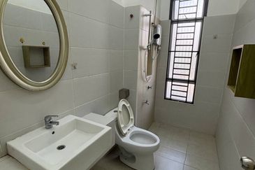 Austin Residence @Taman Mount Austin