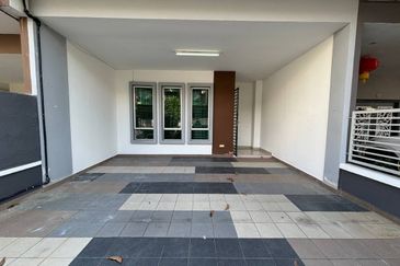 Austin Residence @Taman Mount Austin