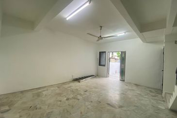 Taman Desa Cemerlang