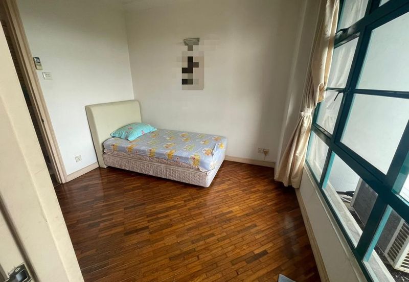 The Straits View, Bandar Baru Permas Jaya