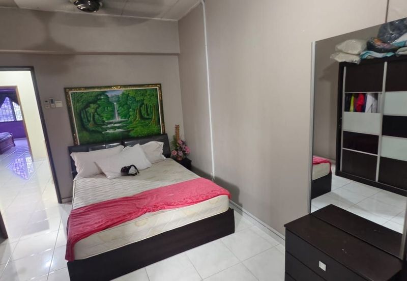 Austin Residence @Taman Mount Austin