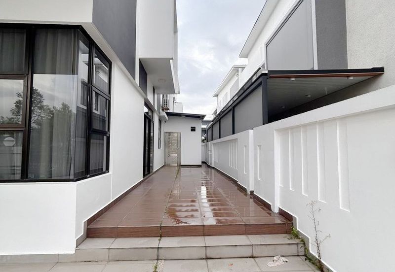 Garden Villas @ Taman Bukit Indah