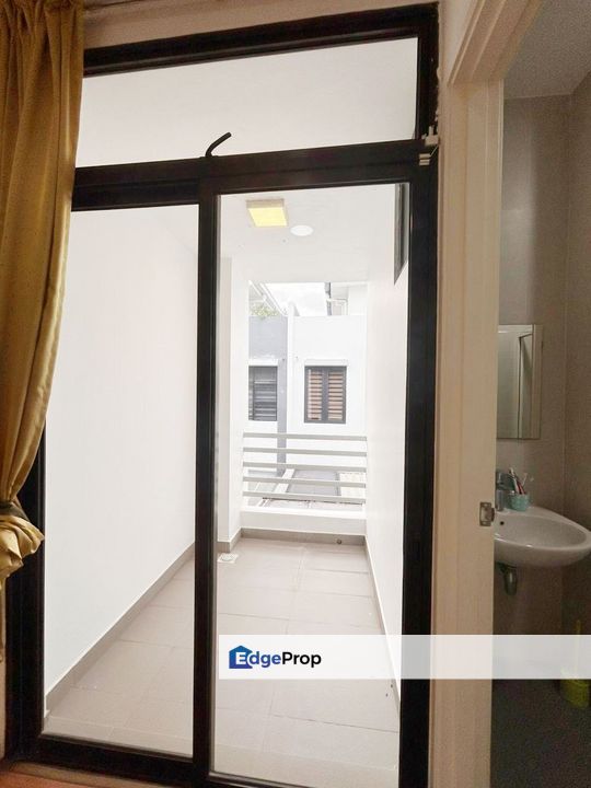 Bukit Indah , Johor, Johor Bahru