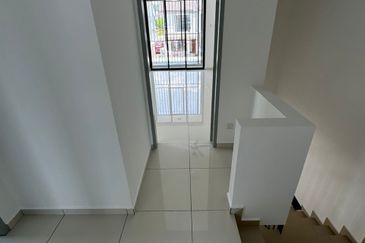 Austin Residence @Taman Mount Austin