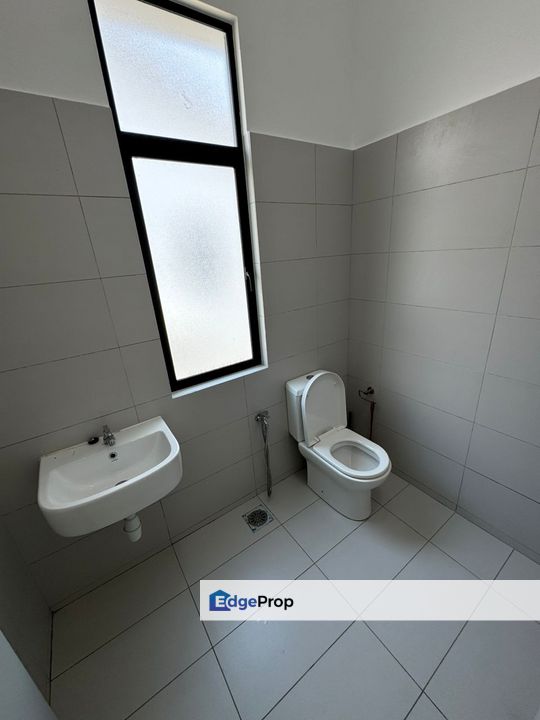 Mount Austin , Johor, Johor Bahru