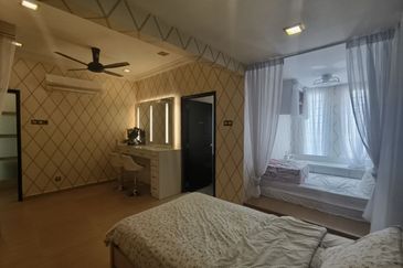 Austin Residence @Taman Mount Austin