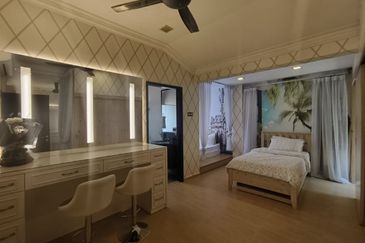 Austin Residence @Taman Mount Austin