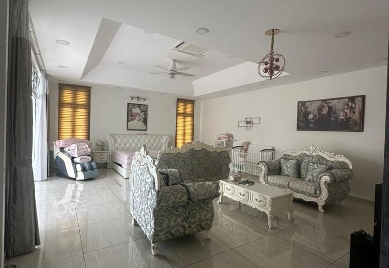 Jalan Setia Tropika 15