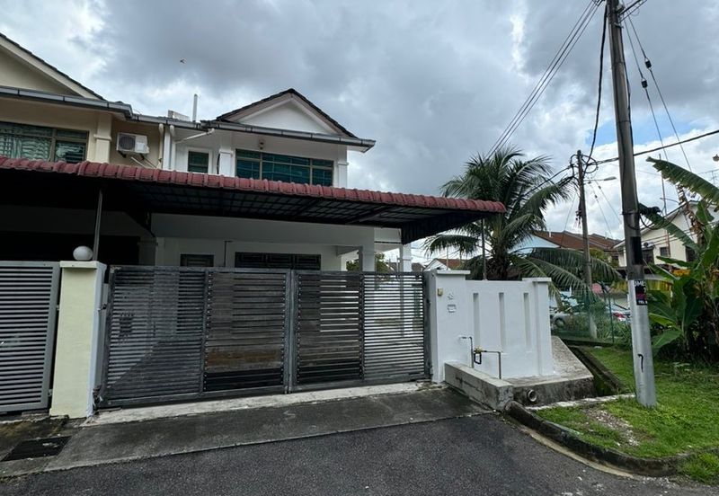 Austin Residence @Taman Mount Austin