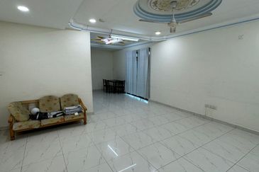 Austin Residence @Taman Mount Austin