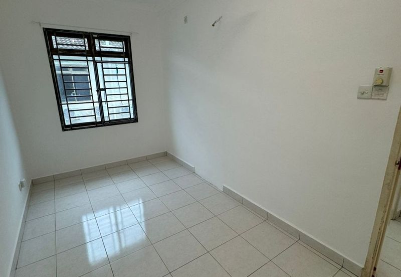 Austin Residence @Taman Mount Austin