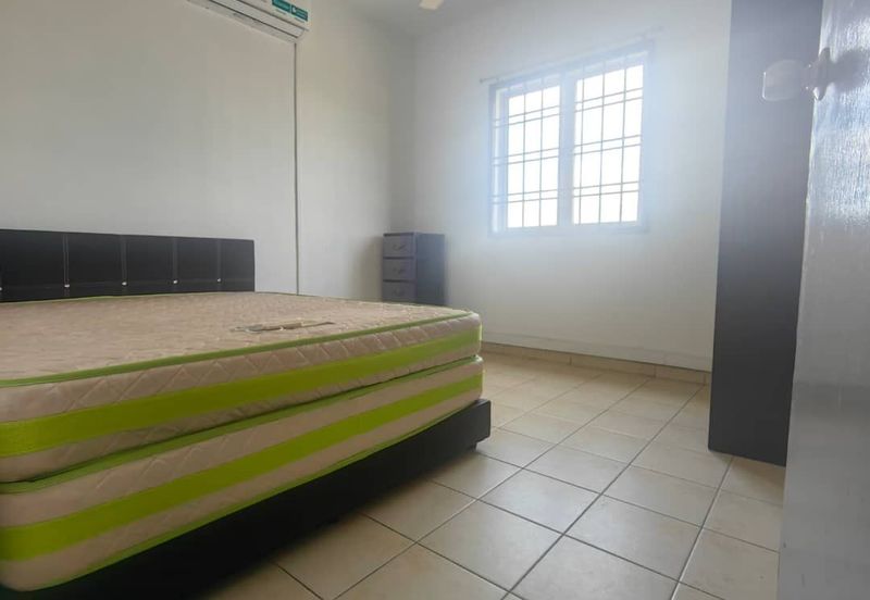 Prima Regency (Savoy Court)