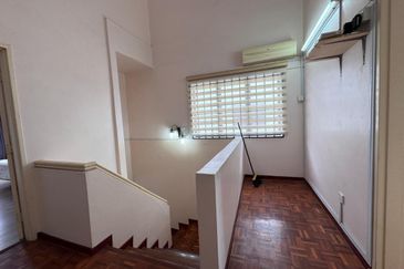 Austin Residence @Taman Mount Austin