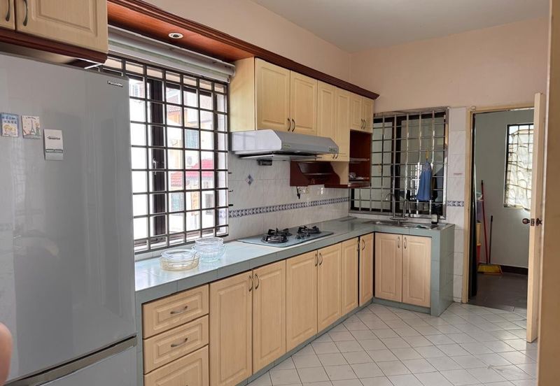 Austin Residence @Taman Mount Austin