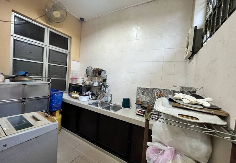 Taman Austin Perdana