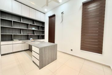 Plenitube Harp @ Taman Desa Tebrau