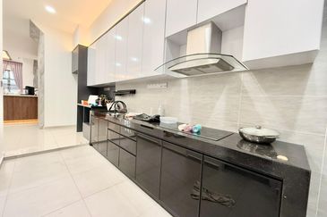 Plenitube Harp @ Taman Desa Tebrau