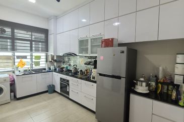 Austin Residence @Taman Mount Austin