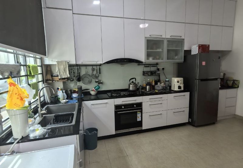 Austin Residence @Taman Mount Austin