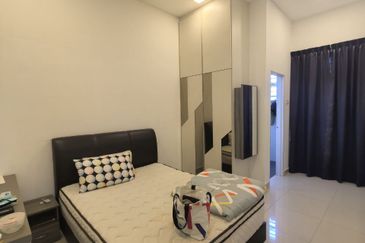 Austin Residence @Taman Mount Austin