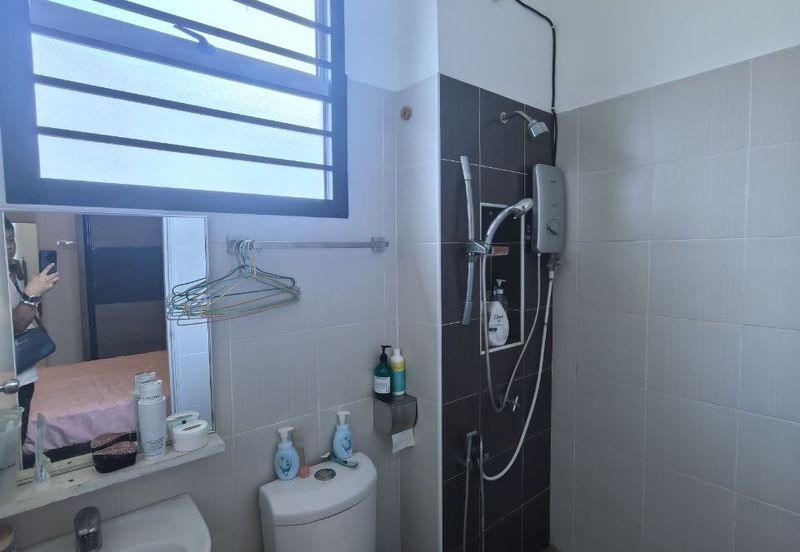 Austin Residence @Taman Mount Austin