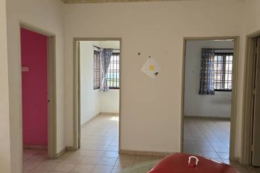 Prima Regency (Dorchester Court)