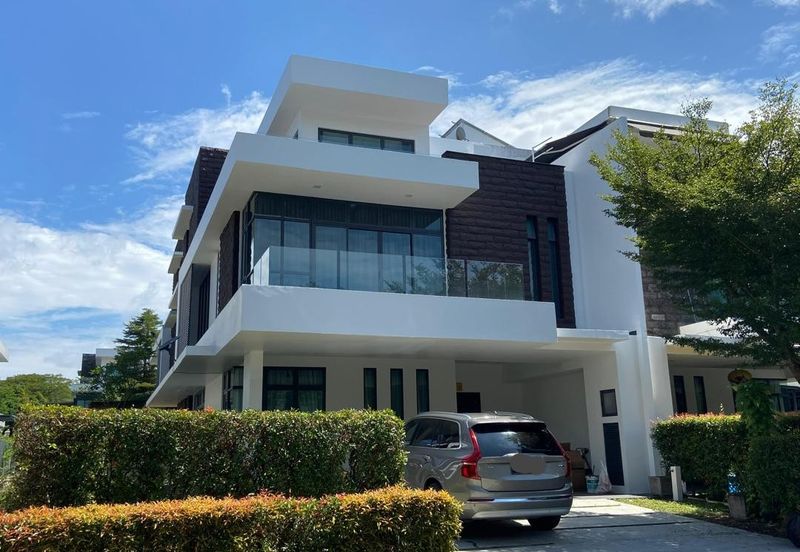 The Straits View Residences