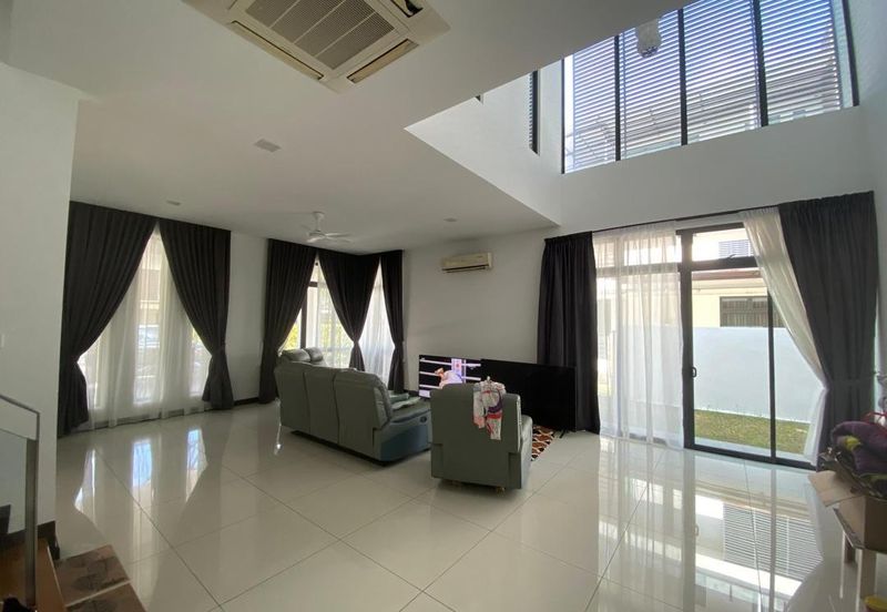 The Straits View Residences