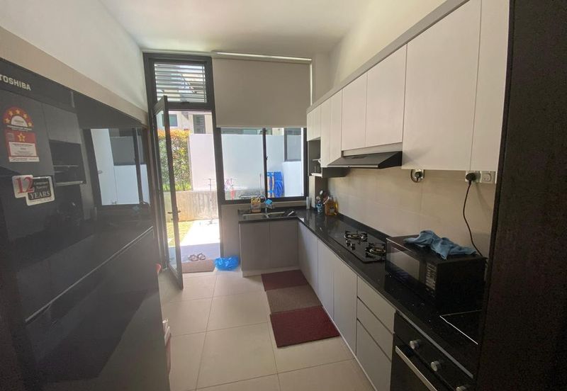 The Straits View Residences