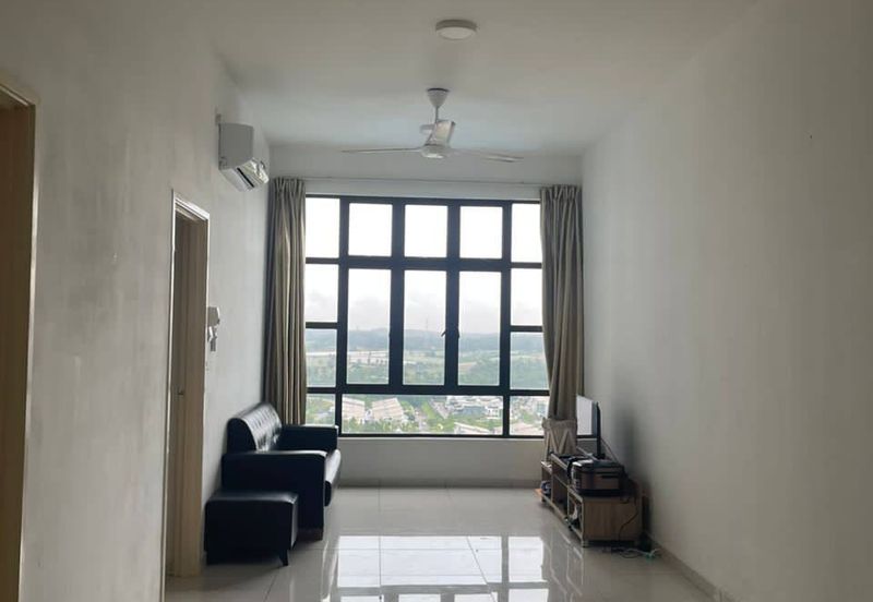 D'Summit Residences @ Kempas Utama