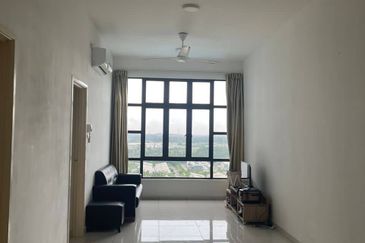 D'Summit Residences @ Kempas Utama