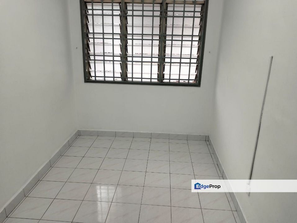 Taman Puteri Wangsa , Johor, Ulu Tiram