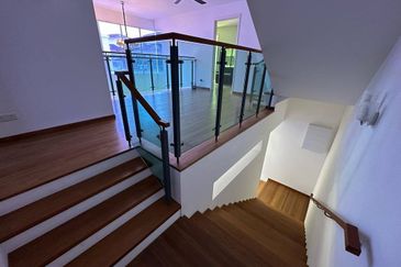 Isola Villa @ Senibong Cove