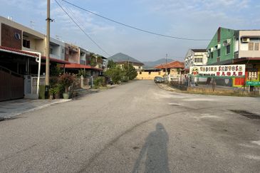 TMN RASI, MENGLEMBU"