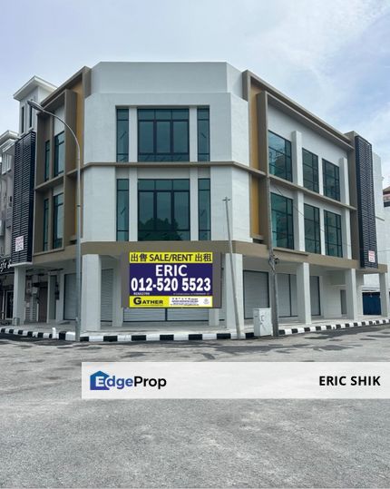 3 storey corner shop for Sale @RM3,100,000 By ERIC SHIK | EdgeProp.my
