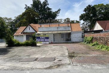 Single storey Bungalow house