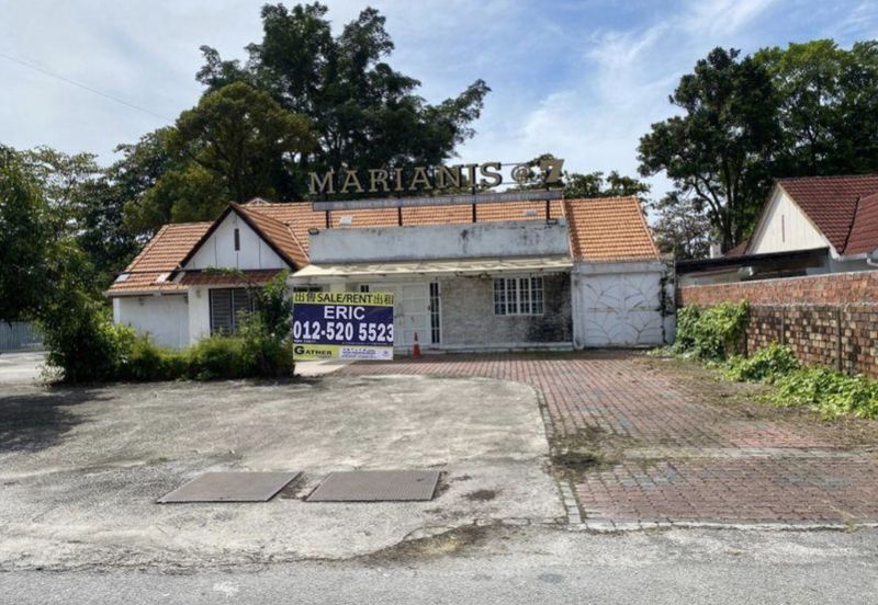 Single storey Bungalow house