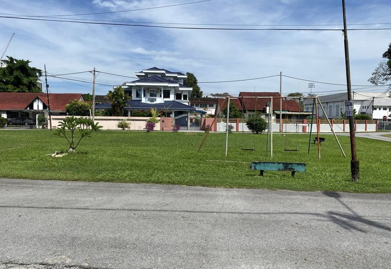 Single storey Bungalow house