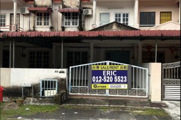 TAMAN MENGLEMBU BERLIAN