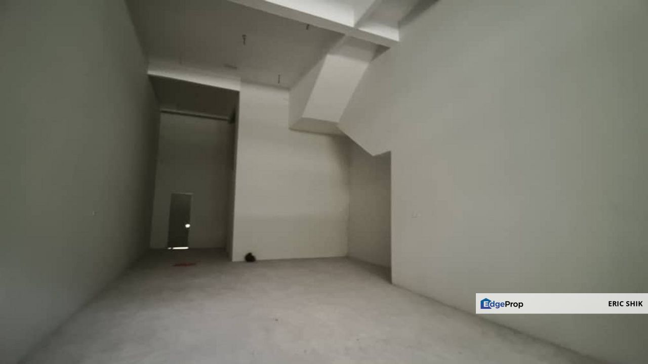 3 Storey shop, Perak, Menglembu