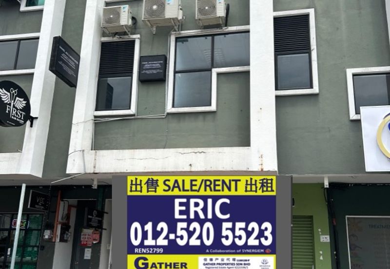 Pengkalan Station 18