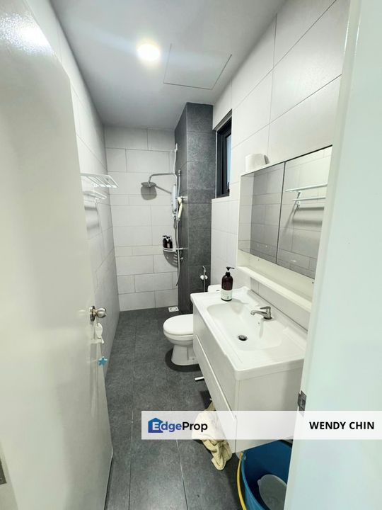 Freehold nice renovated unit, Selangor, Puchong