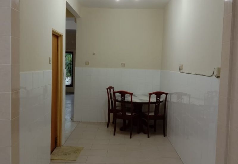 Taman Saujana Puchong