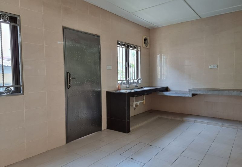 Taman Saujana Puchong