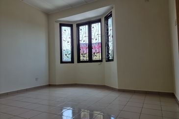 Taman Saujana Puchong